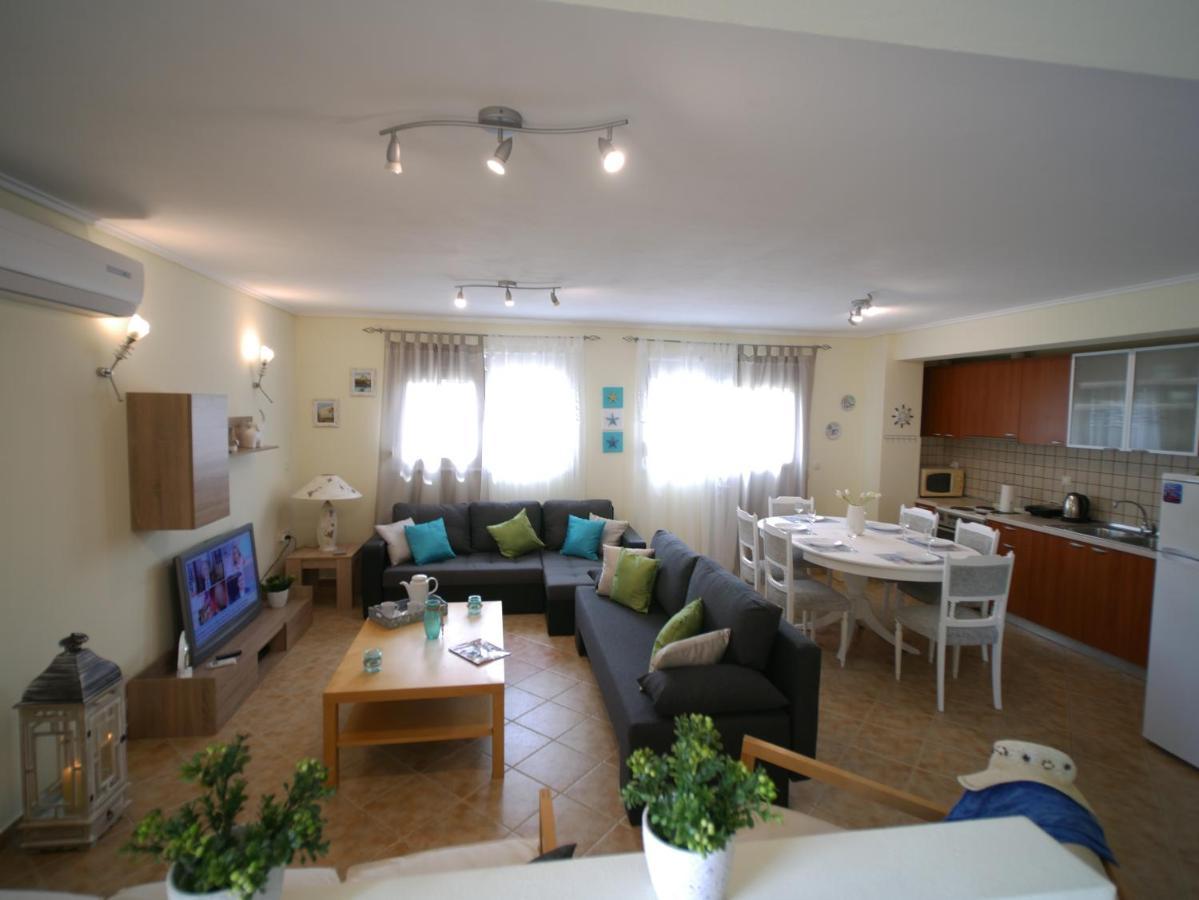 Villa Verde 200 Meters From The Beach Nea Iraklitsa Esterno foto